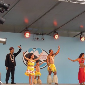 昭島市民くじら祭り ハワイアンパレード